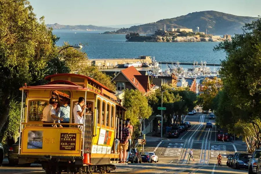 サンフランシスコのダウンタウンにあるCable car